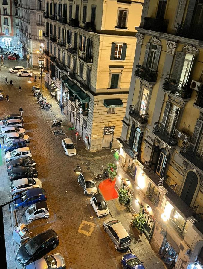 Alexander Hostel Napoli Ngoại thất bức ảnh